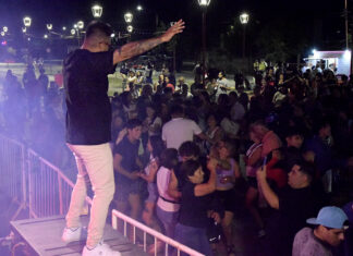 El carnaval fue una noche cuartetera y con mucho color