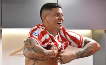 Marcos Rojo no se pierde la revancha
